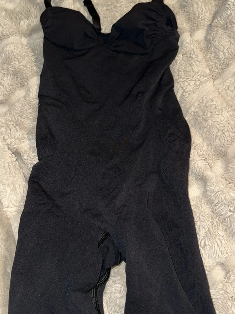 SKIMS Black Women’s Shapewear Bodysuit - Classic Sleek Support